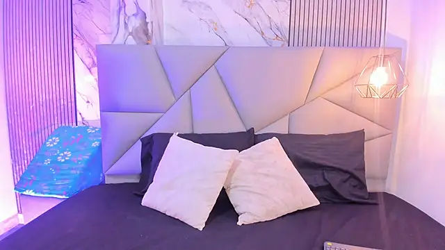 Snapshot of Tatihornyy chatting on March 24, 2026, 11:37 am Tatihornyy online show from March 24, 2026, 11:37 am