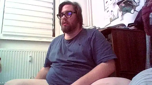 chubbyDavid1998 online show from January 10, 2026, 11:31 pm