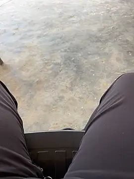 jucydick010887 online show from November 13, 2025, 8:24 am