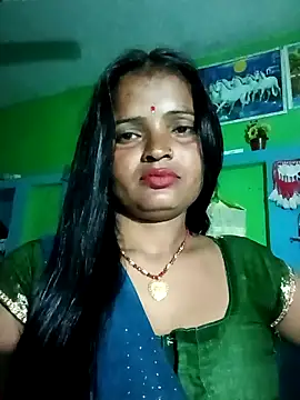 Neelamt12 online show from October 12, 2025, 4:28 pm