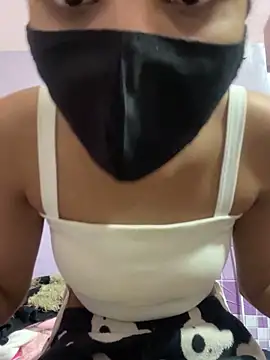 Snapshot of Sandhya_77 chatting on February 7, 2026, 5:55 am Sandhya 77 online show from February 7, 2026, 5:55 am