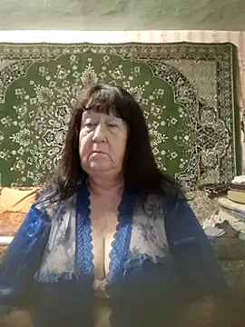 CrystalLime6411 online show from November 23, 2025, 5:29 am