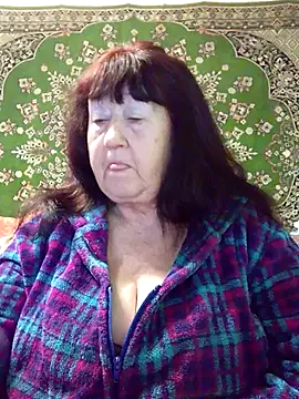 CrystalLime6411 online show from January 6, 2026, 5:44 am