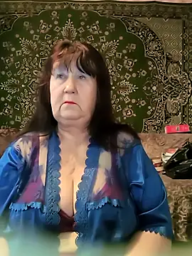 CrystalLime6411 online show from April 3, 2026, 2:48 pm