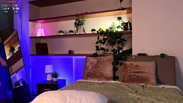 CarolSutton online show from November 22, 2025, 11:04 pm