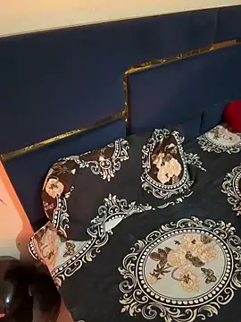 sexy-sukriti online show from March 31, 2026, 4:07 pm