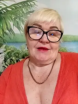 Snapshot of VioletSweet5566 chatting on April 20, 2026, 6:38 am VioletSweet5566 online show from April 20, 2026, 6:38 am