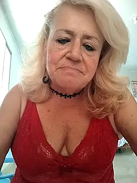 Snapshot of Belladama61 chatting on February 24, 2026, 11:41 am Belladama61 online show from February 24, 2026, 11:41 am