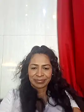 floresblancas online show from October 2, 2025, 12:23 pm