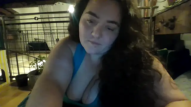 Snapshot of RoseNherThorns chatting on November 24, 2025, 2:11 am RoseNherThorns online show from November 24, 2025, 2:11 am