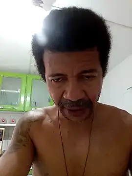 moreno25centimetro online show from November 28, 2025, 5:48 pm