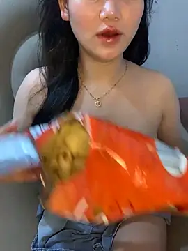 Samcutes online show from September 17, 2025, 6:15 am