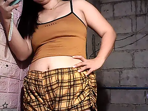 pinaysinglemommm online show from March 7, 2026, 9:34 pm