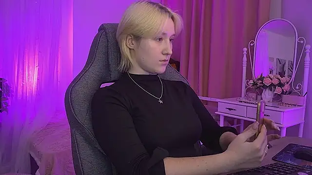 CinBellamy online show from November 2, 2025, 6:27 am