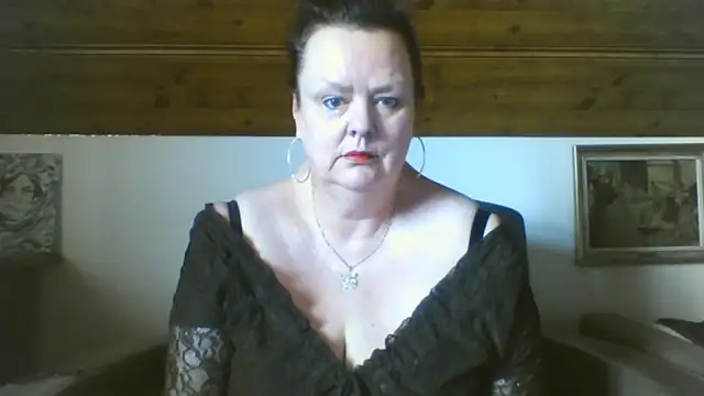 Snapshot of TiffanyMature chatting on March 23, 2026, 7:12 am TiffanyMature online show from March 23, 2026, 7:12 am