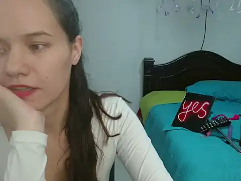 Snapshot of yarafuckass chatting on February 2, 2026, 8:07 pm yarafuckass online show from February 2, 2026, 8:07 pm