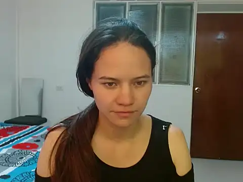 Snapshot of yarafuckass chatting on February 23, 2026, 7:33 pm yarafuckass online show from February 23, 2026, 7:33 pm