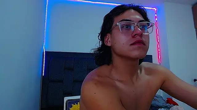 Snapshot of dirty_model chatting on September 10, 2025, 7:08 am dirty model online show from September 10, 2025, 7:08 am