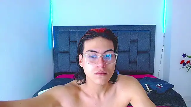 Snapshot of dirty_model chatting on September 22, 2025, 3:19 am dirty model online show from September 22, 2025, 3:19 am