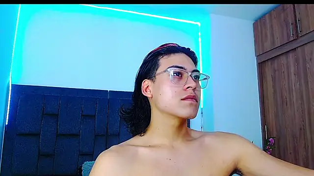 Snapshot of dirty_model chatting on September 26, 2025, 11:42 pm dirty model online show from September 26, 2025, 11:42 pm