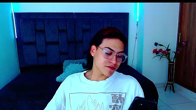 Snapshot of dirty_model chatting on September 27, 2025, 10:48 pm dirty model online show from September 27, 2025, 10:48 pm