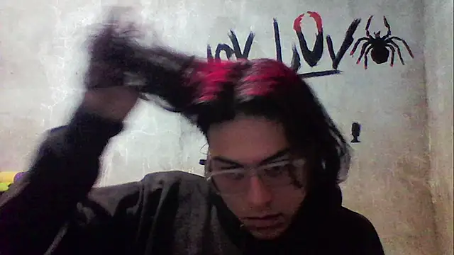 Snapshot of dirty_model chatting on November 25, 2025, 4:56 am dirty model online show from November 25, 2025, 4:56 am