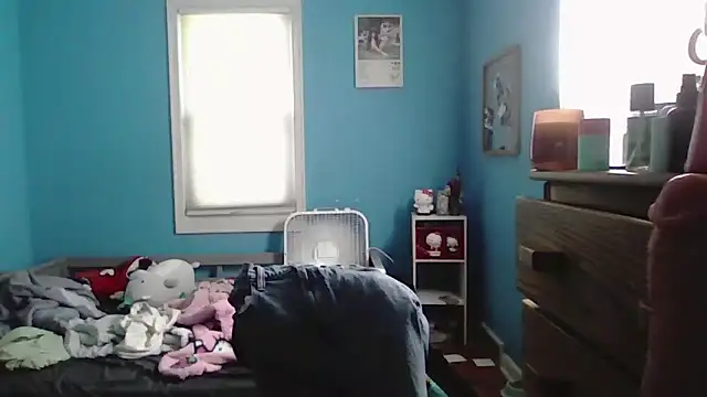 Liam axel35 online show from September 28, 2025, 4:23 pm