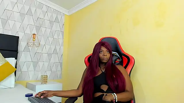 OliviaGarciaa online show from November 30, 2025, 7:07 pm