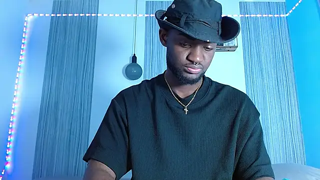 eebony stallion online show from November 3, 2025, 5:58 pm