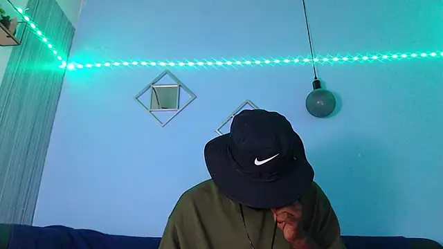 eebony stallion online show from March 27, 2026, 8:52 pm