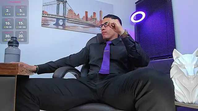 Snapshot of Dash_Bukoski chatting on September 10, 2025, 11:54 am Dash Bukoski online show from September 10, 2025, 11:54 am