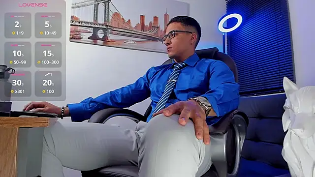 Snapshot of Dash_Bukoski chatting on September 17, 2025, 11:45 am Dash Bukoski online show from September 17, 2025, 11:45 am