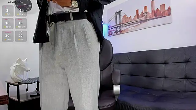 Snapshot of Dash_Bukoski chatting on October 20, 2025, 1:55 pm Dash Bukoski online show from October 20, 2025, 1:55 pm