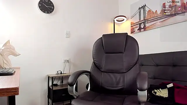 Snapshot of Dash_Bukoski chatting on January 16, 2026, 12:42 pm Dash Bukoski online show from January 16, 2026, 12:42 pm