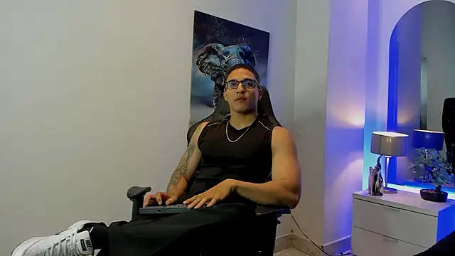 Snapshot of Dash_Bukoski chatting on February 9, 2026, 11:03 am Dash Bukoski online show from February 9, 2026, 11:03 am