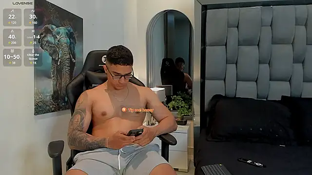 Snapshot of Dash_Bukoski chatting on February 21, 2026, 2:51 pm Dash Bukoski online show from February 21, 2026, 2:51 pm