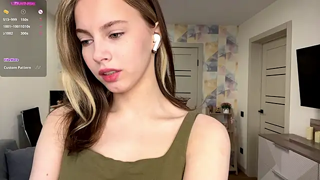 NylaNadler online show from March 15, 2026, 4:07 am