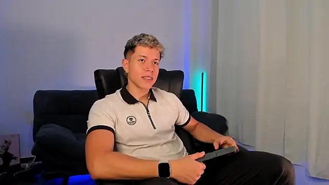 nathan blake online show from October 27, 2025, 8:24 pm