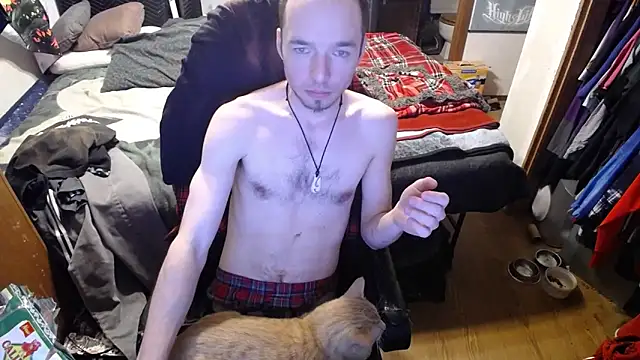 Snapshot of womenhateme69 chatting on October 9, 2025, 4:32 am womenhateme69 online show from October 9, 2025, 4:32 am