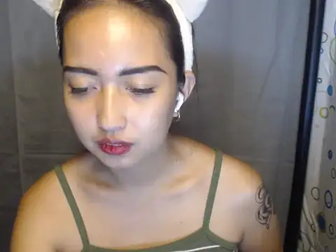 Soft Angel8 online show from May 26, 2026, 4:58 pm