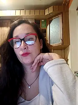 Amandda  online show from October 21, 2025, 6:41 pm