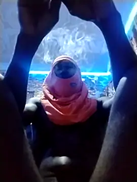 Snapshot of Calmnix_ chatting on October 27, 2025, 12:36 am Calmnix online show from October 27, 2025, 12:36 am