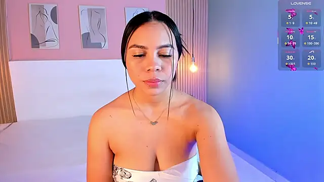 candy lux30 online show from September 14, 2025, 3:38 am