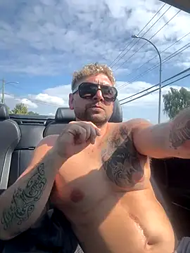 Snapshot of speakonit chatting on September 10, 2025, 7:47 pm speakonit online show from September 10, 2025, 7:47 pm