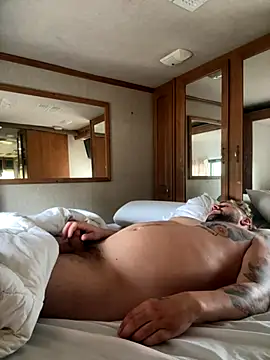 Snapshot of speakonit chatting on September 21, 2025, 5:25 pm speakonit online show from September 21, 2025, 5:25 pm