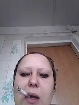 Snapshot of Tupo070481 chatting on November 17, 2025, 9:26 am Tupo070481 online show from November 17, 2025, 9:26 am