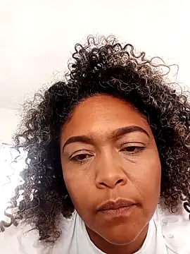 BiiancaEstradaa online show from March 9, 2026, 1:48 pm