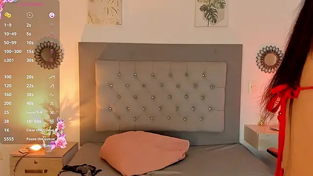 Seraphyne666 online show from October 2, 2025, 12:12 pm