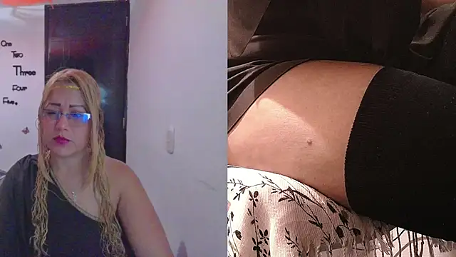 Skarleth Diaz online show from November 13, 2025, 1:15 am