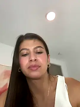 Lenapink19 online show from October 24, 2025, 2:41 am